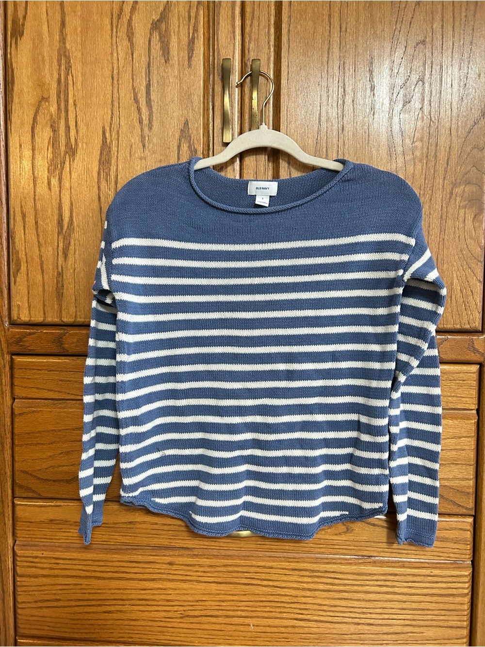 Old Navy Light Blue Crewneck Sweater
